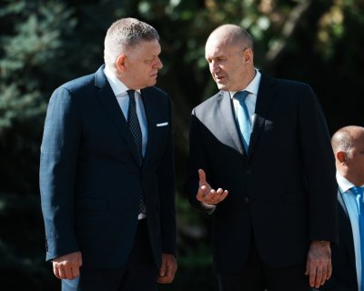 Радев след срещата с Фицо: Заедно със Словакия преговаряме с "Уестингхауз" за най-модерните реактори 