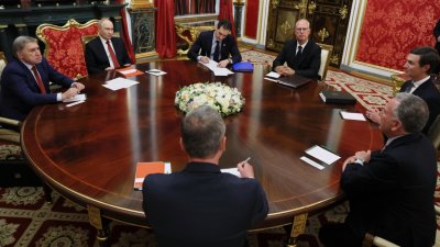 Къшнър и Уиткоф 3 часа убеждаваха Путин да прекрати войната в Украйна