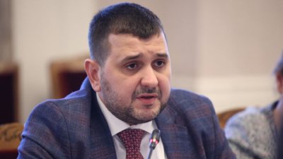 ДБ в парламента: 9 септември е най-голямата национална катастрофа