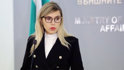 Велислава Петрова: Евросанкциите да водят към край на войната 