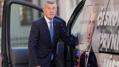 Радев посреща утре чешкия премиер Бабиш в София