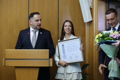 НАВРЪХ ПРАЗНИКА: Дара стана почетен гражданин на София (СНИМКИ)