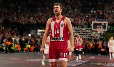 Везенков пак в Топ 5 на най-високоплатените играчи в Евролигатa