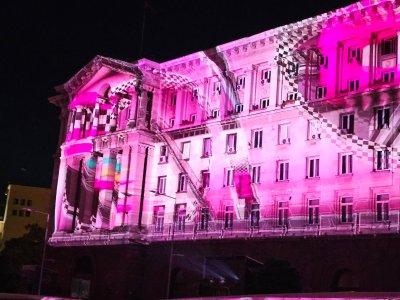 Лунар за пети път впечатлява жителите и гостите на София (Снимки)