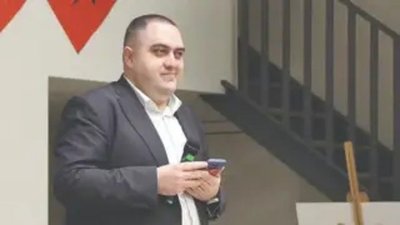 Уволненият заради скрити камери в тоалетните директор на 138-о училище е преназначен
