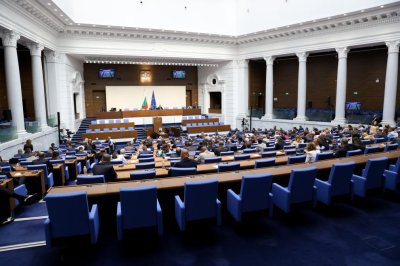 8 министри ще отговарят на депутатски въпроси