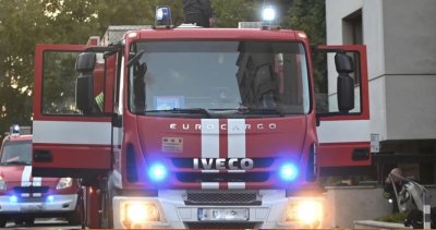 Трима изгоряха при пожар в столицата тази нощ