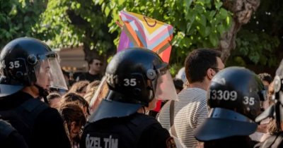 63 задържани след акции в гей барове в Турция