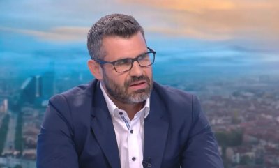 Мрачен анализ: Няколко клана владеят България, на власт са червените люспи