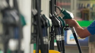 Няма инфация, само усещане: Първенци сме в ЕС по посъпване на горивата 