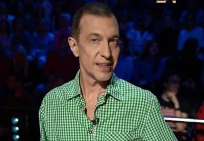 Руски журналист и водещ почина след падане по стълбите