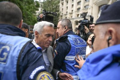 Гигаскандал: Арестуваха копейката Джорджеску за измама за над 1 милион