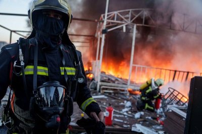 Експлозии са избухнали в Киев след обявено предупреждение за въздушни удари