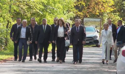 Йотова и Вълчев откриха предизборната си кампания