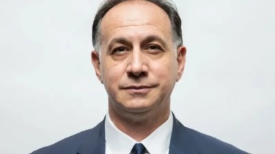 Арестуваха шефа на турските съдии заради разследване за корупция