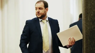 Сандов получи призовка като обвиняем