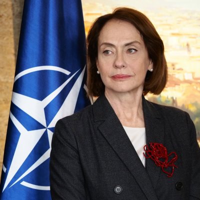 Надежда Нейнски: Време е да защитите мира чрез НАТО