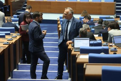 ПБ отхвърлиха предложението на ПП за по-високи заплати на лекарите 