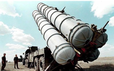 Радев, чети: Мицотакис готви още 4 милиарда евро за отбрана
