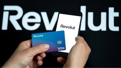 Revolut вече струва 115 милиарда долара