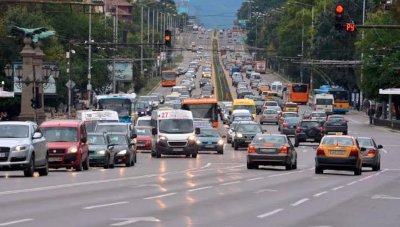 Евростат: 10% от българите не могат да си позволят собствена кола
