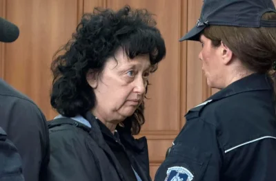 Скандално: Медицинският университет в Пловдив няма да пипа декана