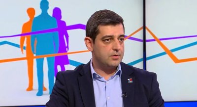 Търговските вериги се жалят на Радев от Мая Манолова