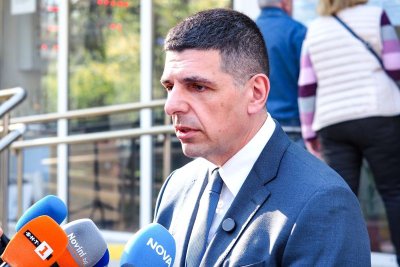 Само в Lupa.bg: Иво Мирчев кадрува в детските градини, назначава любими бабички