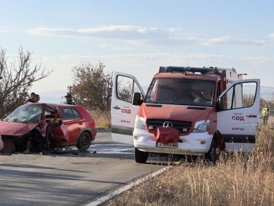 Кървава трагедия на пътя край Айтос отне живота на двама души