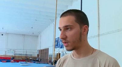 Българин влезе в рекордите на "Гинес" с набирания на лост