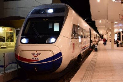 Турция открива високоскоростна жп линия до българската граница