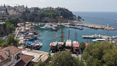 Българите не спират да пътуват до Турция