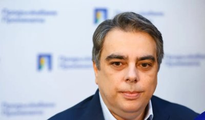 След атаката: Асен поиска незабавна проверка на запасите от горива 
