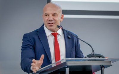 Енчо Керязов готви големи промени със спортните федерации