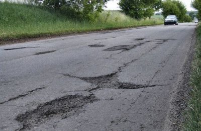 Кърпят дупки в Ружинци с над 1 млн. евро