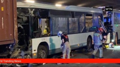 Жестока катастрофа между 2 автобуса, 3 тира и автомобил в Антверпен