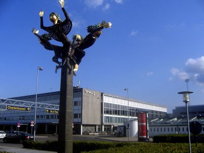 Летището в Копенхаген затвори терминал заради коронавируса