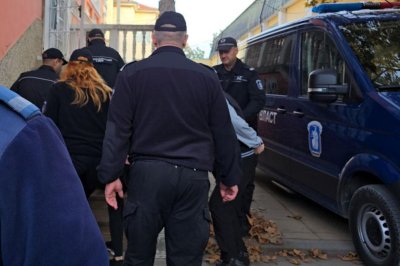 Започна делото срещу &bdquo;Царицата на мъченията&ldquo; над животни