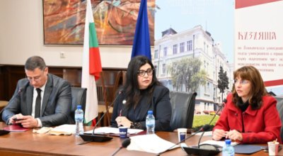 Наталия Ефремова: Държавата ще пази правата на работниците в ерата на ИИ