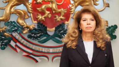 Илияна Йотова иска да знае кой разпространи записите от затвора с Петричкия Ескобар
