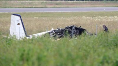 Малък самолет се разбив Гърция, двама загинаха
