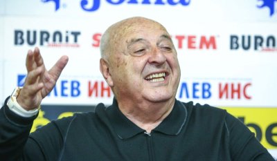 Венци Стефанов се надява да присъства на мача на откриването на "Армията"