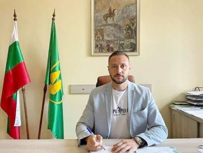 Освободен от Общинския съвет във Враца става шеф в ЦСКА