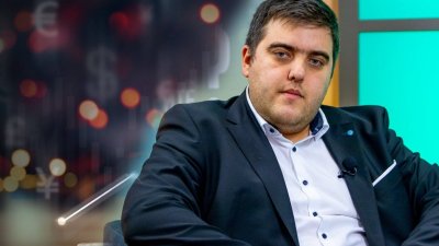Главният икономист на КНСБ хвърли оставка