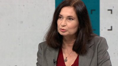 Депутатка на Радев дразни: Соня само се глези
