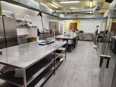 Големите търговски вериги отнесоха &euro;110 глоби, затвориха кухня - майка