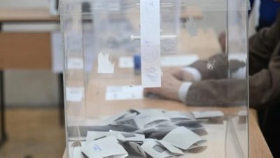 &bdquo;Мяра&ldquo;: 18,3% активност към 17:00 ч.