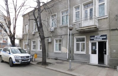 Поредна жертва: 88-годишна баба от Карнобат даде 600 евро на ало измамник, хванаха го
