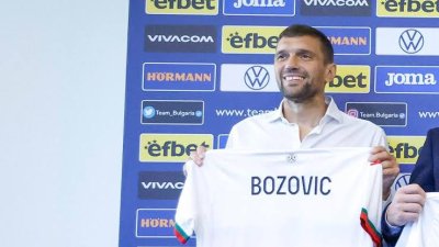 Рак уби бившия пом.-треньор на България Дарко Божович