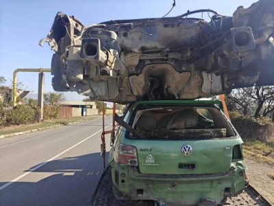Спецакция в Сливенско: Разкриха изнудване на сириец и нелегално радио, спипаха наркотици (СНИМКИ)